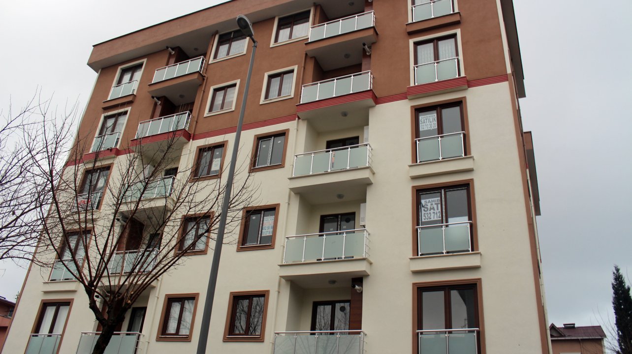 Altınoluk Sistem İnşaat Başoğlu Apartmanı