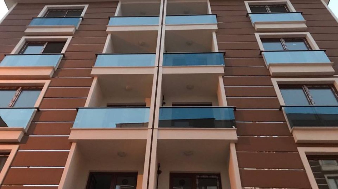 Çelik Apartmanı